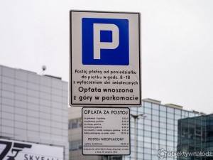 Парковки у Варшаві