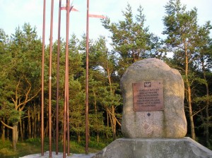 Пам'ятник «Заручення Польщі з морем». Мжежино