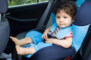 Правила перевезення дітей в автомобілі у Польщі