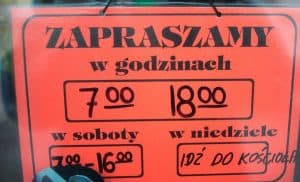 Закон про заборону торгівлі в неділю у Польщі набуває чинності